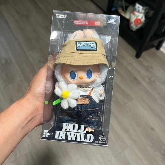 THE MONSTERS FALL IN WILD SERIES-Vinyl Plush Doll Pendant - Picture 2 of 3